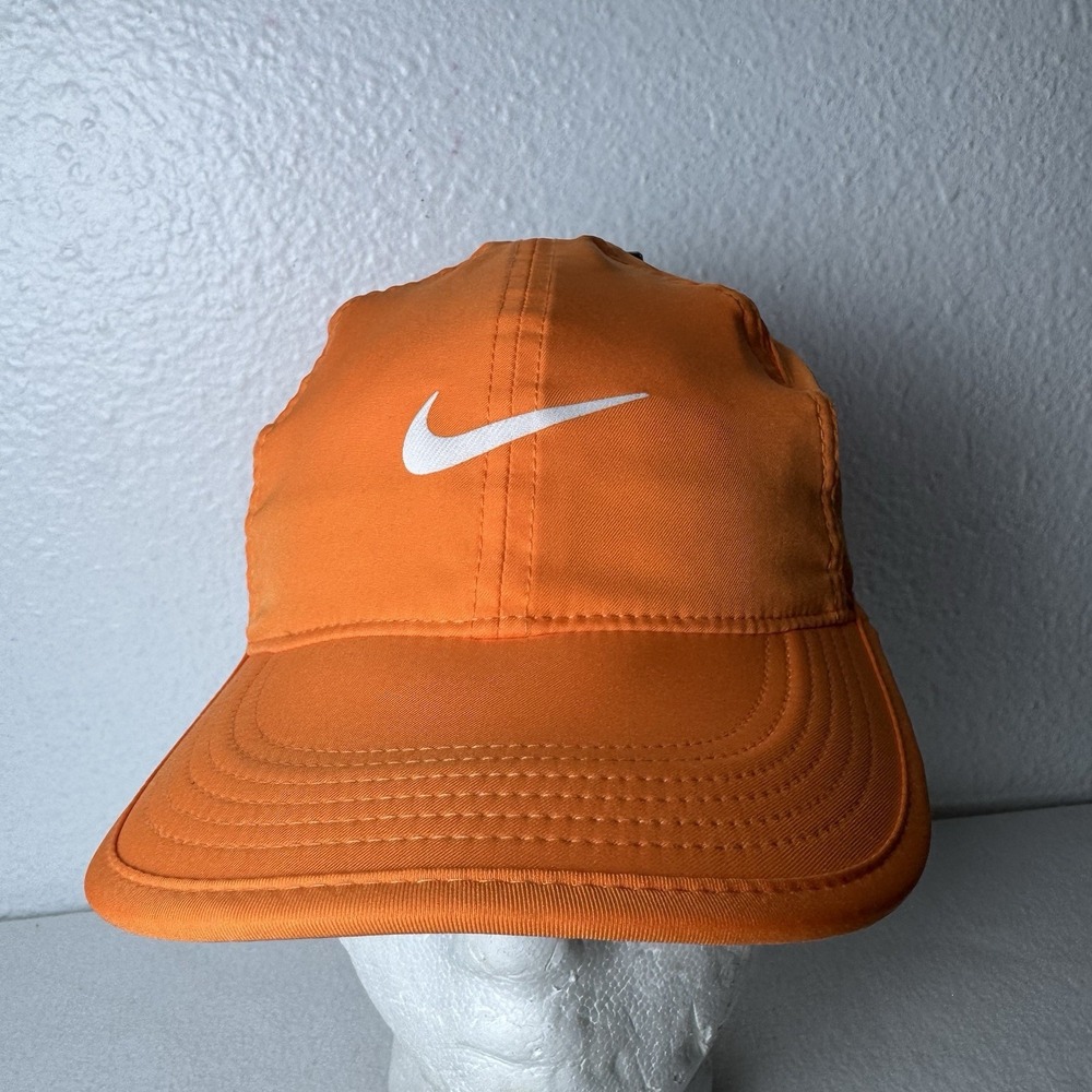 Nike AeroBill Featherlight Tennis Cap 679424-857 Orange Adjustable Strapback Hat